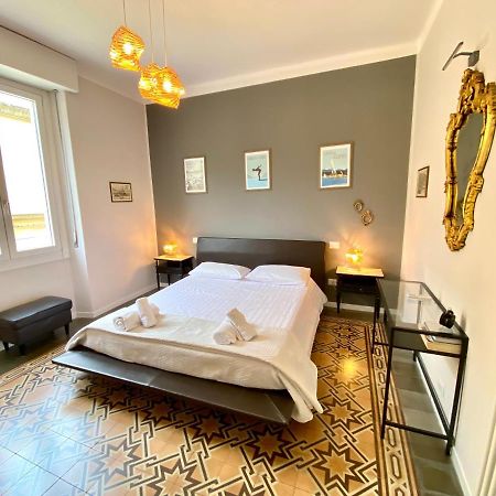 Comoluxhouse- Intero Appartamento Eksteriør billede